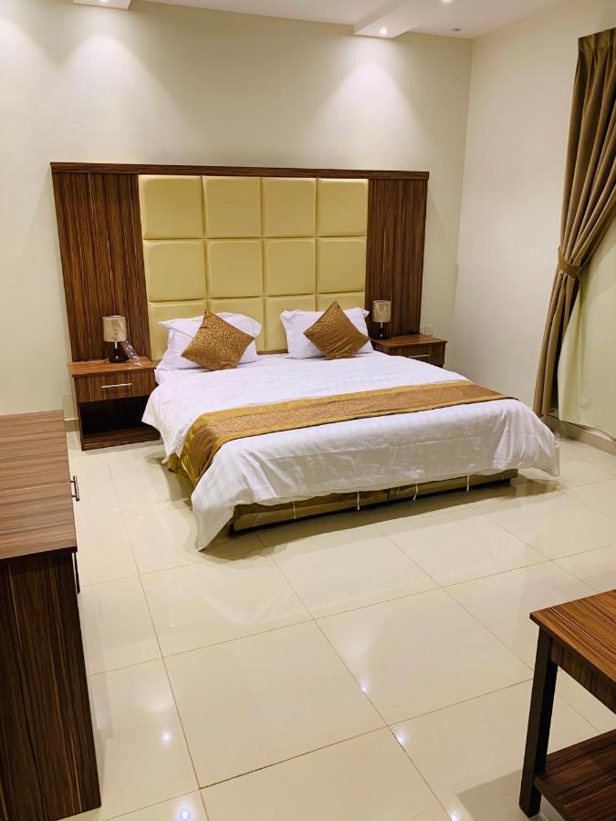 Al Bateel Furnished Apartments Riyadh Eksteriør billede