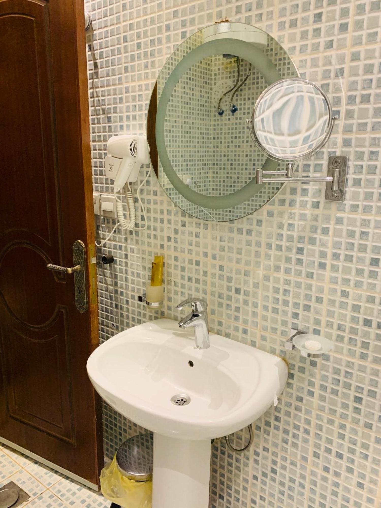 Al Bateel Furnished Apartments Riyadh Eksteriør billede
